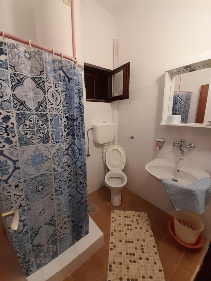 Apartments Kovacevic Petrovac Екстер'єр фото